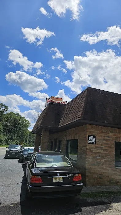 Paul's Place Picture 4