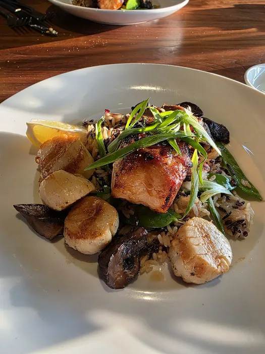 Seasons 52 Picture 7