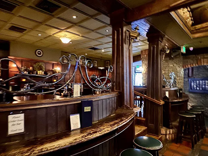 The Auld Shebeen Pub Picture 8