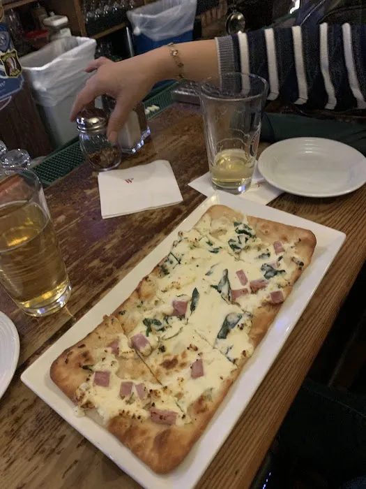 The Auld Shebeen Pub Picture 6