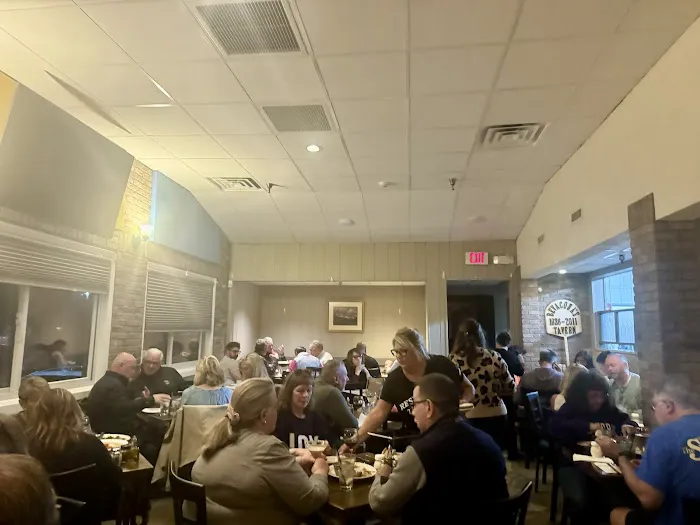 Reservoir Tavern Picture 2