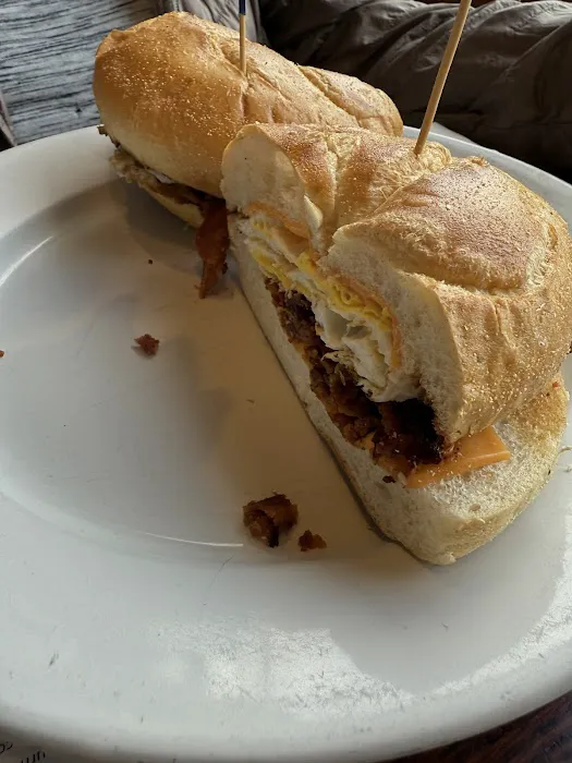 Paul's Family Diner Picture 3