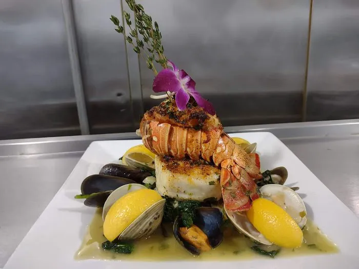 La Famiglia Ristorante, Pizzeria & Catering Picture 1