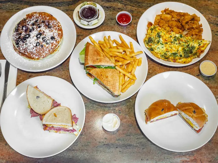 Caldwell Diner Picture 7