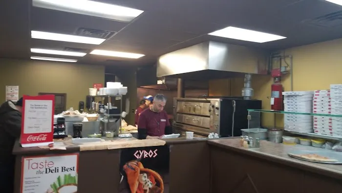 Cedar Grill & Pizza Picture 8