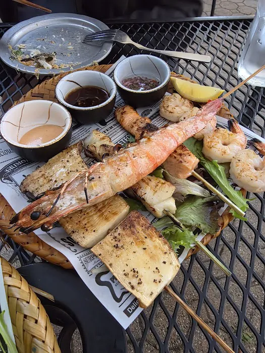 KUROBUTA - White Charcoal Grille Picture 4