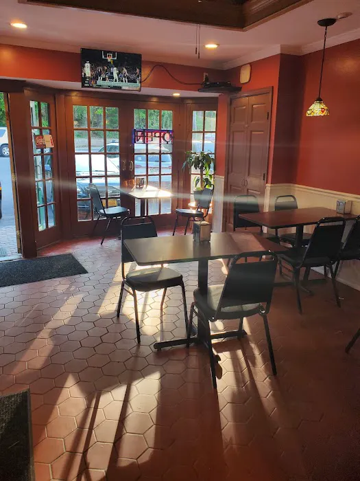 Catusco's Pizza Picture 6