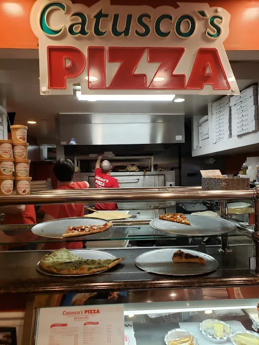 Catusco's Pizza Picture 8