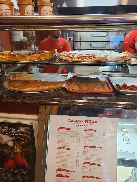 Catusco's Pizza Picture 3