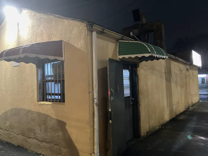 Jacky Kitchen Picture 1