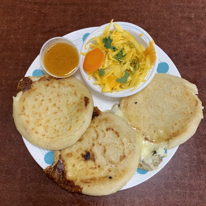 Pescaderia El Puerto Corporation Picture 3