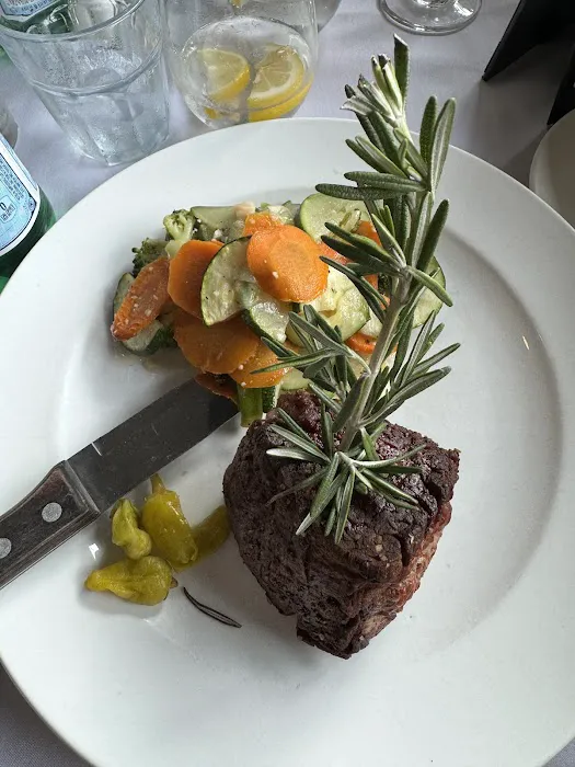 Sur Argentinean Steakhouse Picture 8