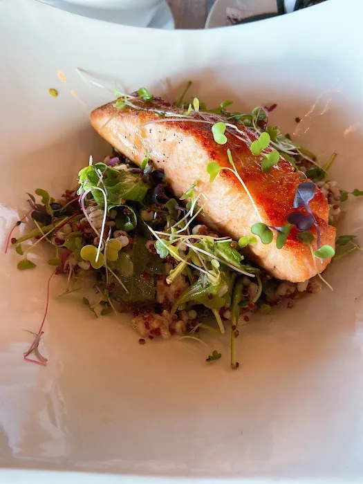 Crabtree's New York & Main Picture 7