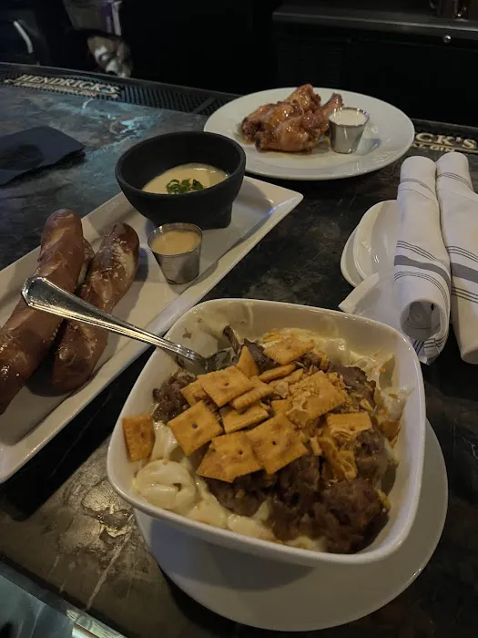 Crabtree's New York & Main Picture 1