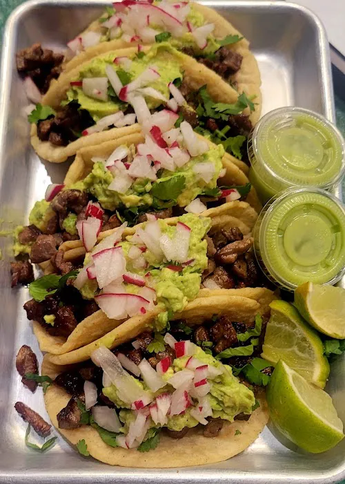 TACO EL CHINGÓN (Huntington) Picture 6