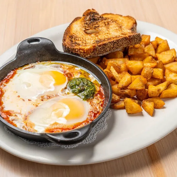 Over Easy Huntington Picture 4