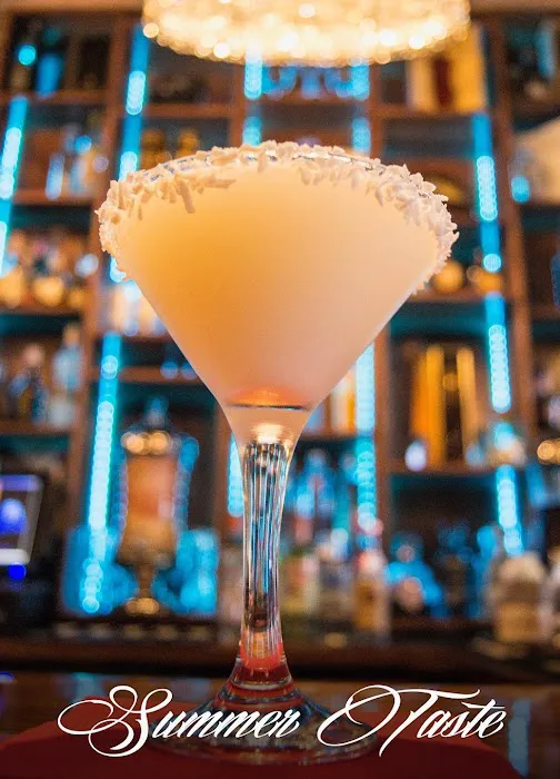 IMC Restaurant & Bar Picture 8