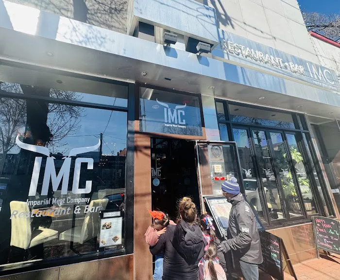 IMC Restaurant & Bar Picture 7