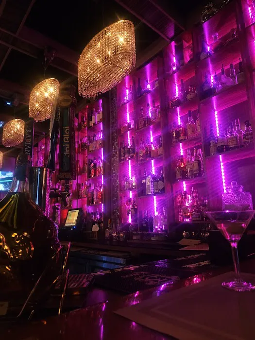 IMC Restaurant & Bar Picture 9