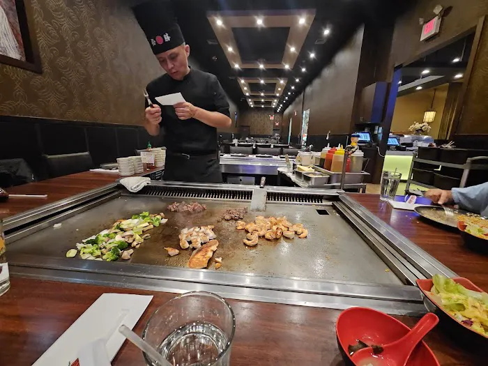 Zaza Japan Asian Sushi & Hibachi Picture 1