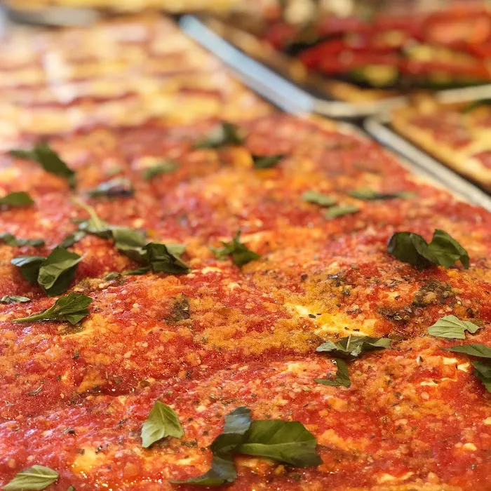 GINO’S OF COMMACK Picture 10