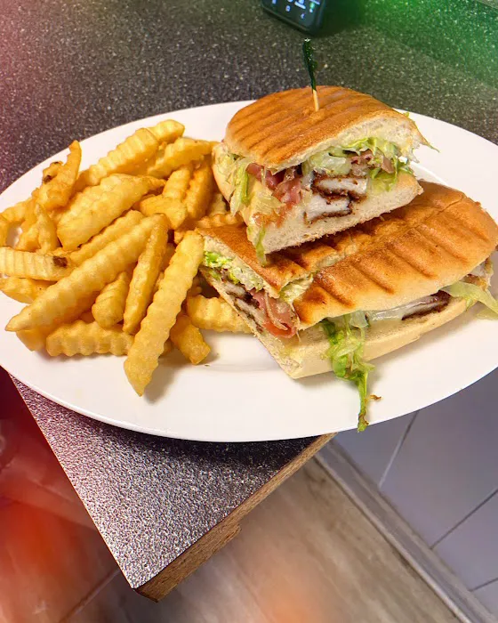 The Sandwich Shoppe Picture 9