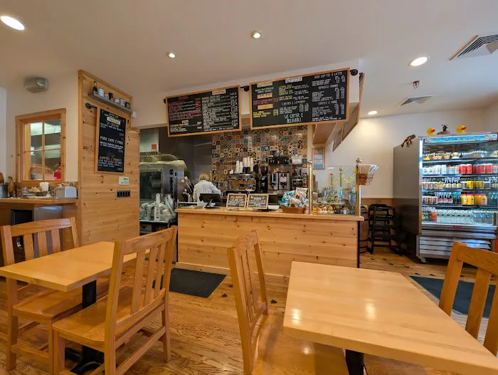 The Dilly Duck Shop Picture 4