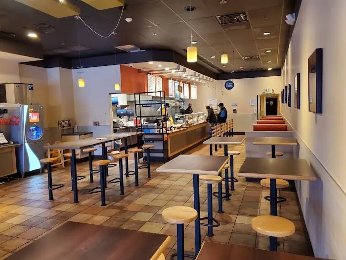 QDOBA Mexican Eats Picture 3