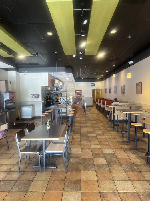 QDOBA Mexican Eats Picture 8