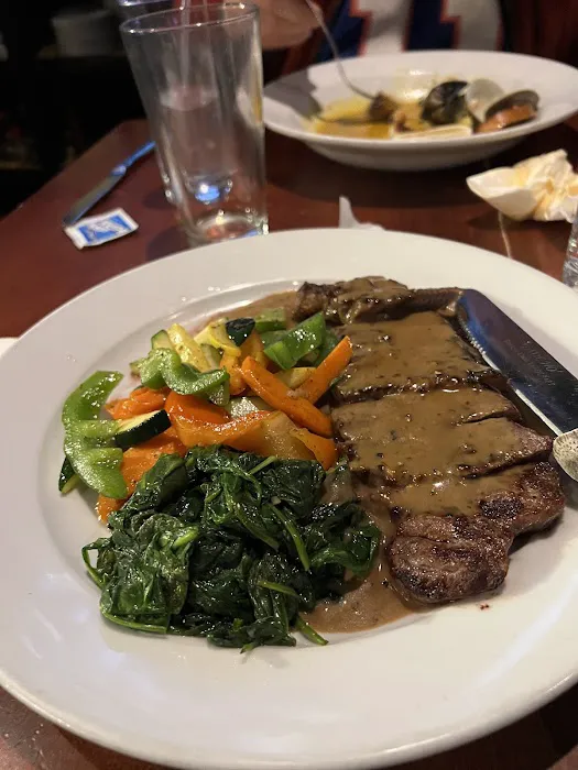 Tavern On 7 Picture 7