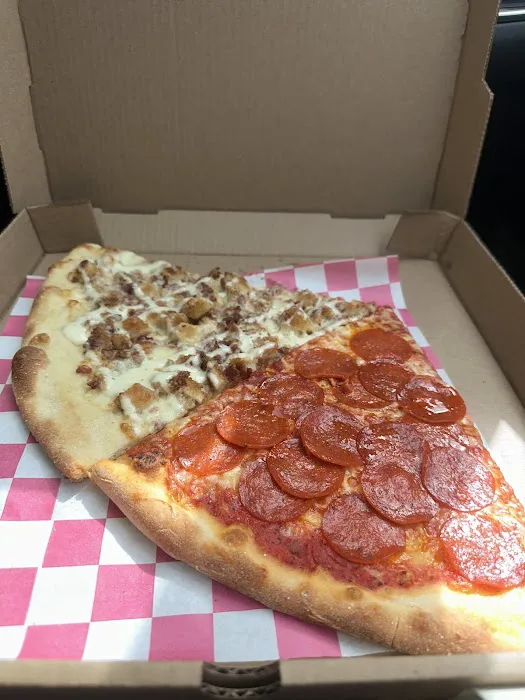 Slice Pizzeria Picture 2