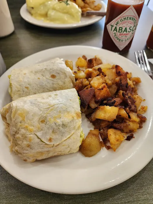 Sunrise Diner Picture 5