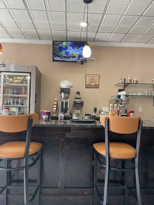 Sunrise Diner Picture 10