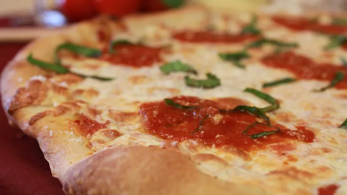 Frank's Pizzeria Picture 6