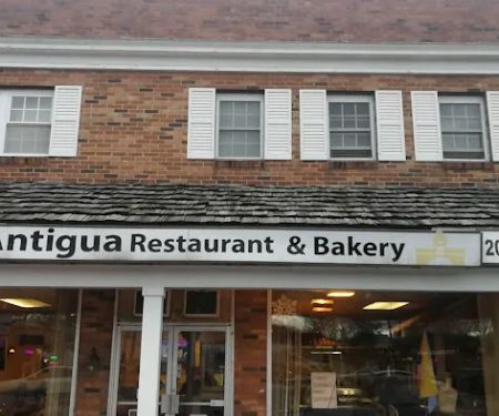 La Antigua Restaurant & Bakery