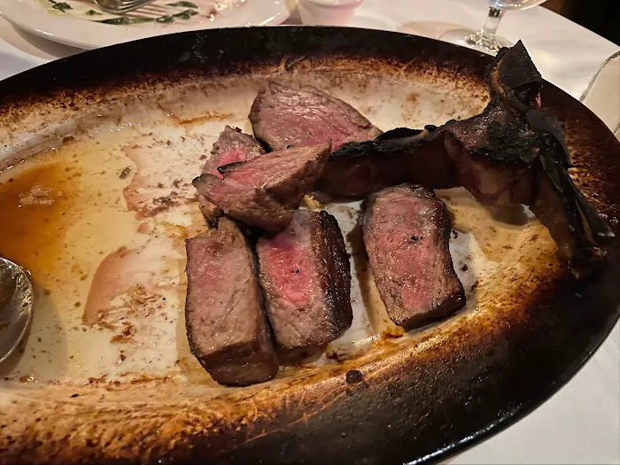 Blackstones Steakhouse Picture 6