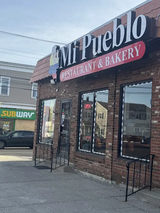 Mi Pueblo Restaurant & Bakery 2 Picture 6