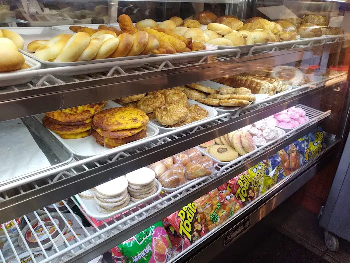 Mi Pueblo Restaurant & Bakery 2 Picture 8