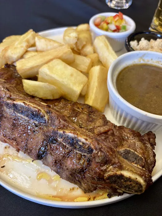 Cana Bar & Lounge Picture 2