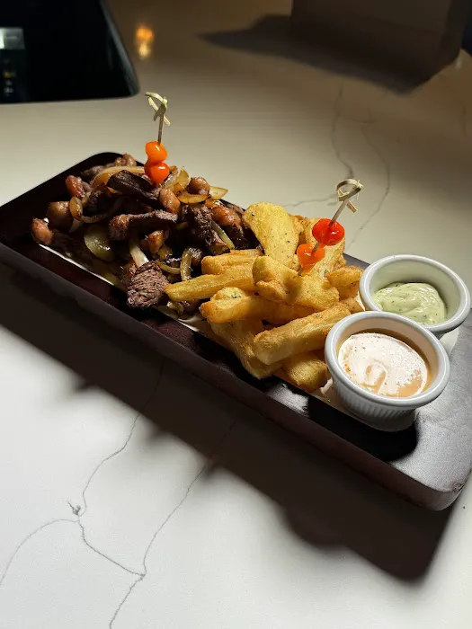 Cana Bar & Lounge Picture 4