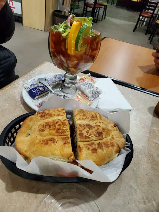 Oaxaca Taquería & pizzeria Picture 4