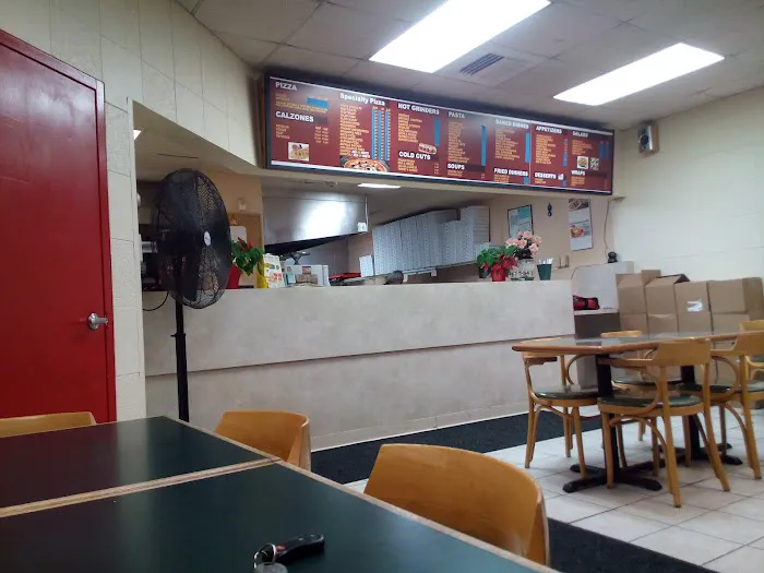 Toscano Pizzeria Picture 4