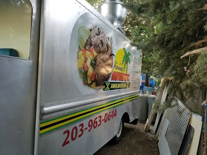 Divine Authentic Jamaican Kitchen Picture 7