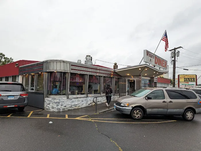White's Diner Picture 5