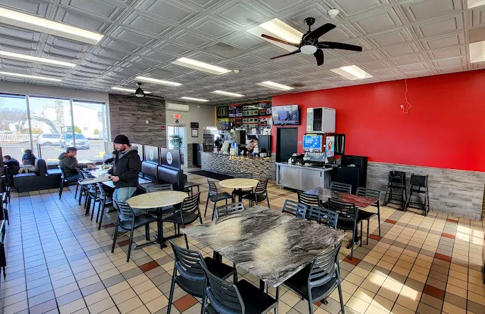 Tomlinson's Restaurant LLC Picture 8