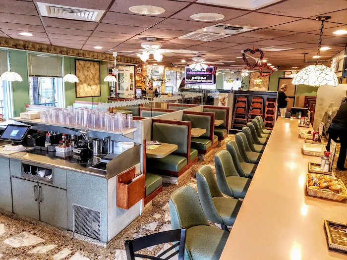 Frankie's Diner Picture 9