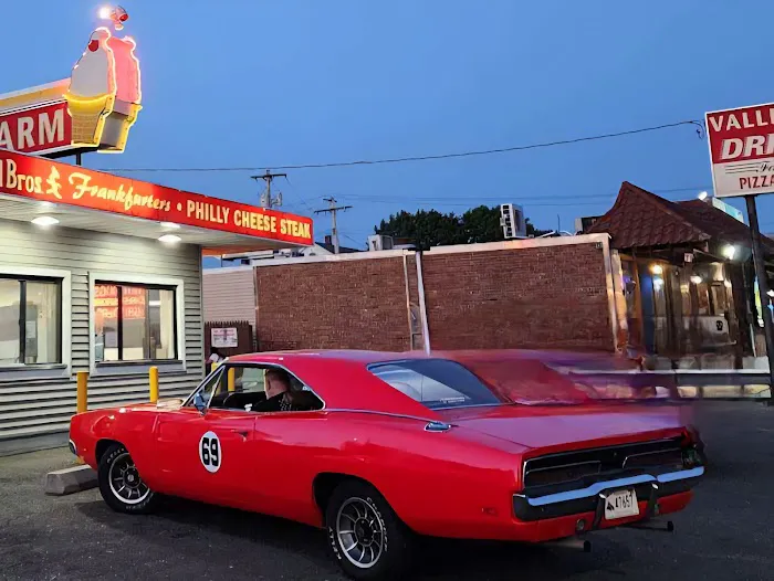 Valley Farm Drive-In Picture 3