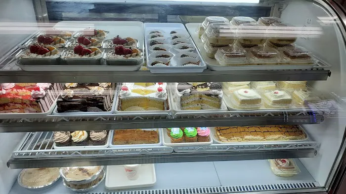 Punto Rojo Bakery and Restaurant Picture 9