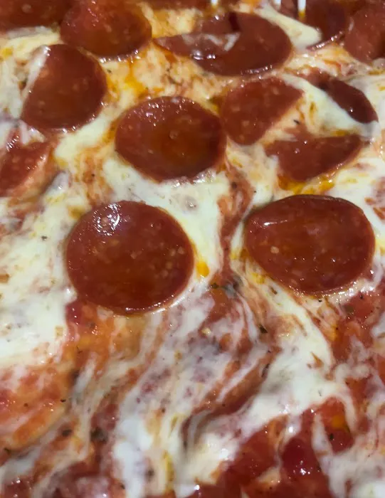 New York Avenue Pizza Picture 5