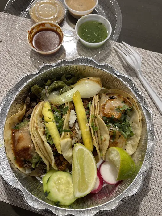 Mi Viejito Pueblito Taqueria Picture 2